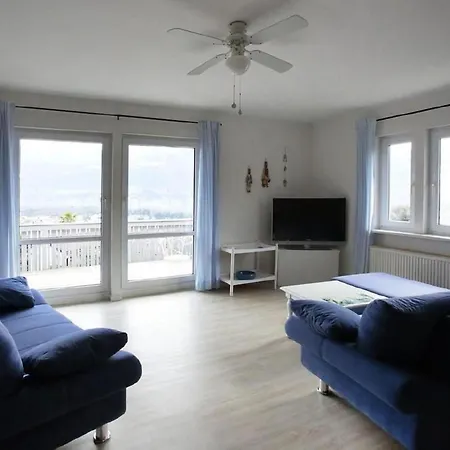 Apartment Aurora By Interhome